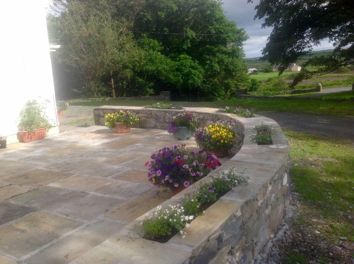 St. Catherines Doolin Dış mekan fotoğraf